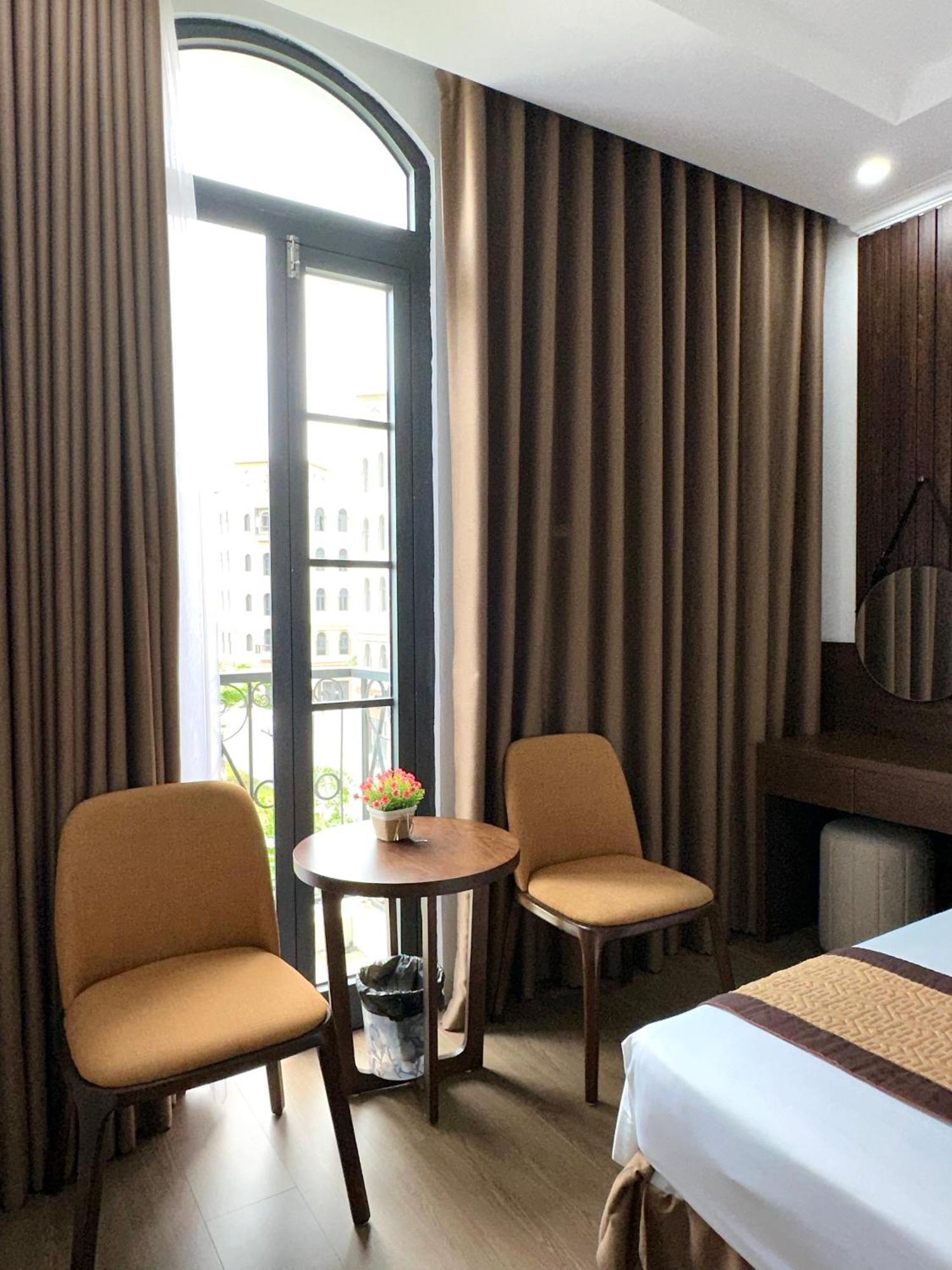Vinh Khang Ha Long Hotel Bagian luar foto