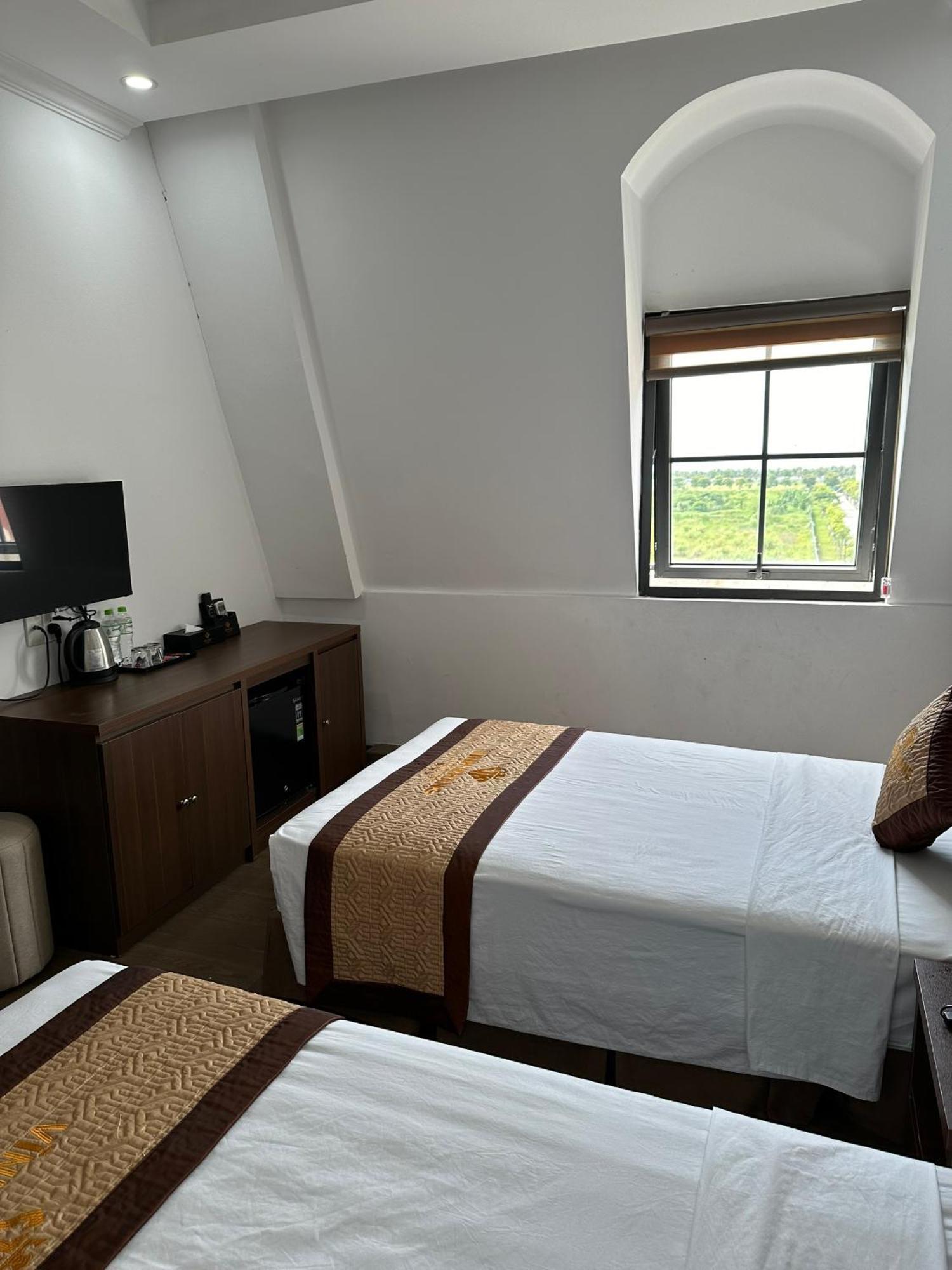 Vinh Khang Ha Long Hotel Bagian luar foto