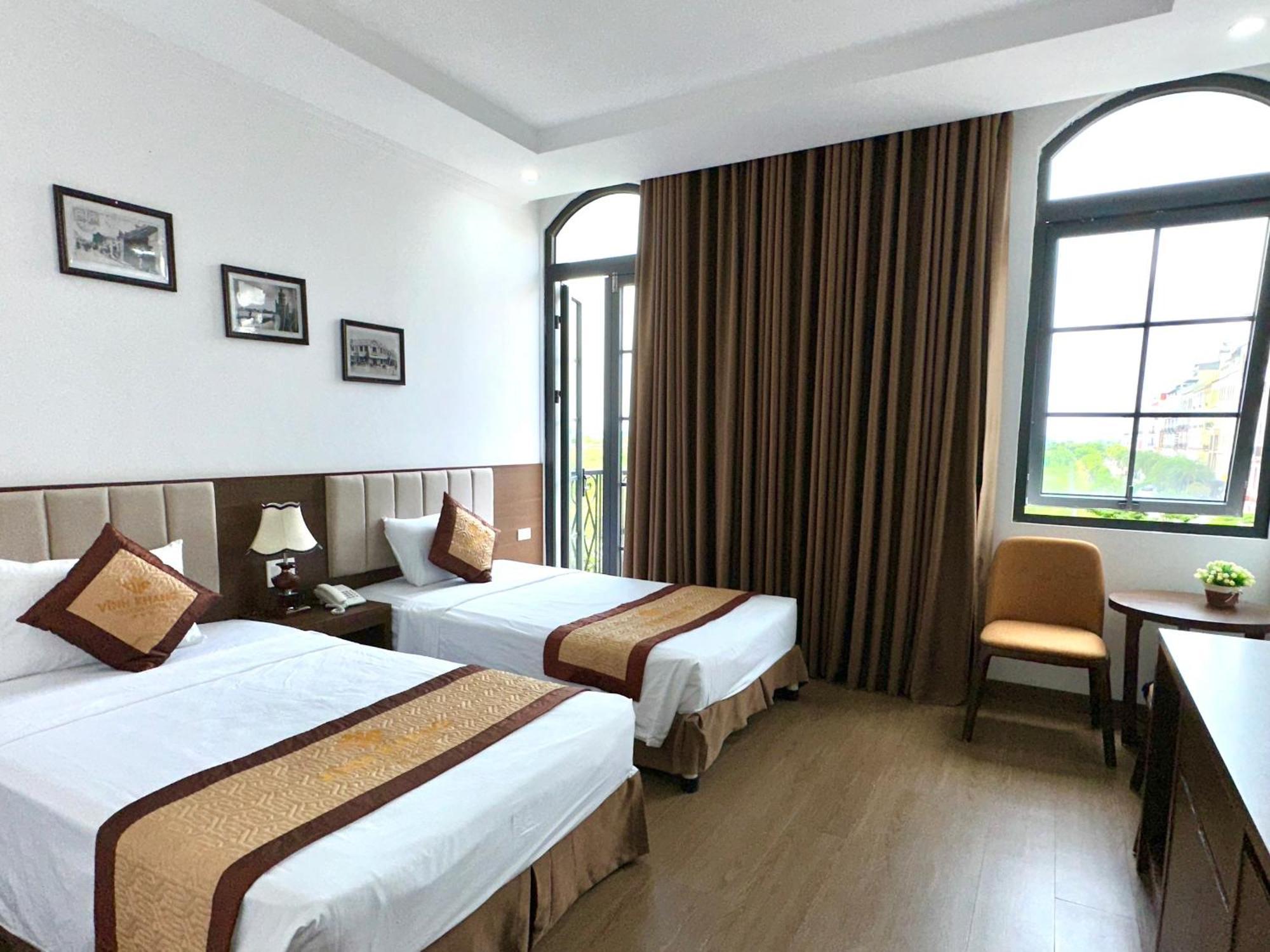 Vinh Khang Ha Long Hotel Bagian luar foto